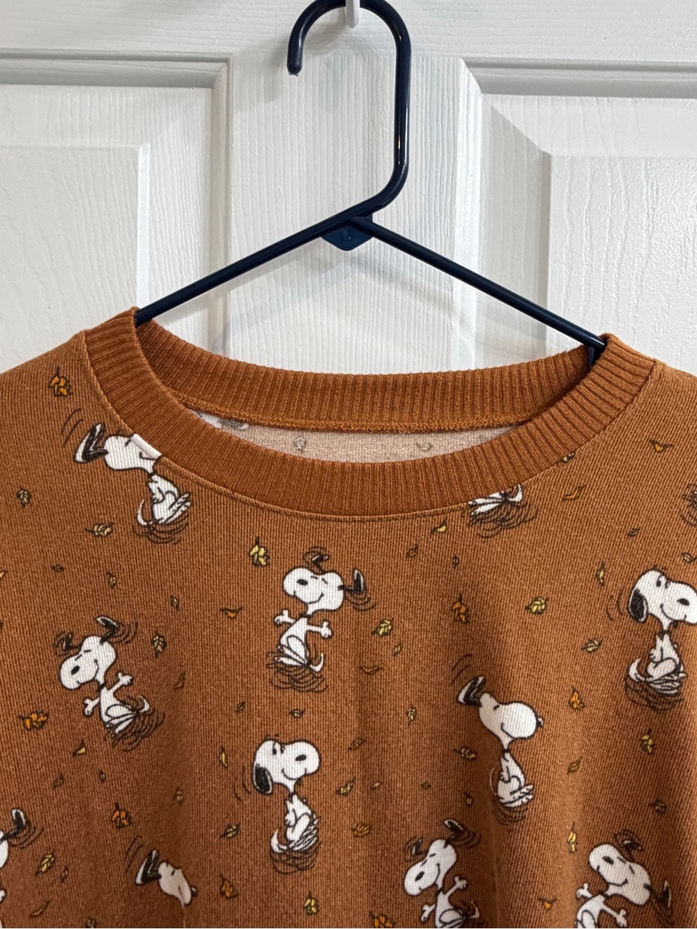 American Eagle luxe snoopy print pj set - Picture 3 of 6